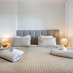 Senorio De Aloha Apartment *