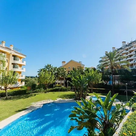 Apartment Senorio De Aloha Marbella